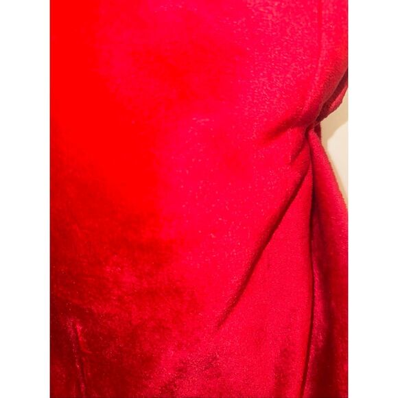 Christmas Deep Red Luxury velvet Plush Throw Blanket Christmas 50 x 70 - Picture 3 of 4